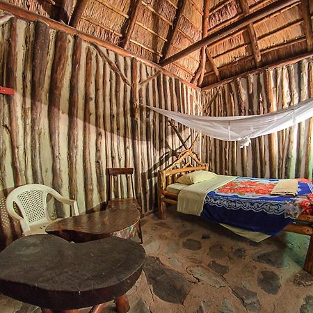 Dave The Cave Eco Lodge And Cultural Campsite Rubirizi 외부 사진