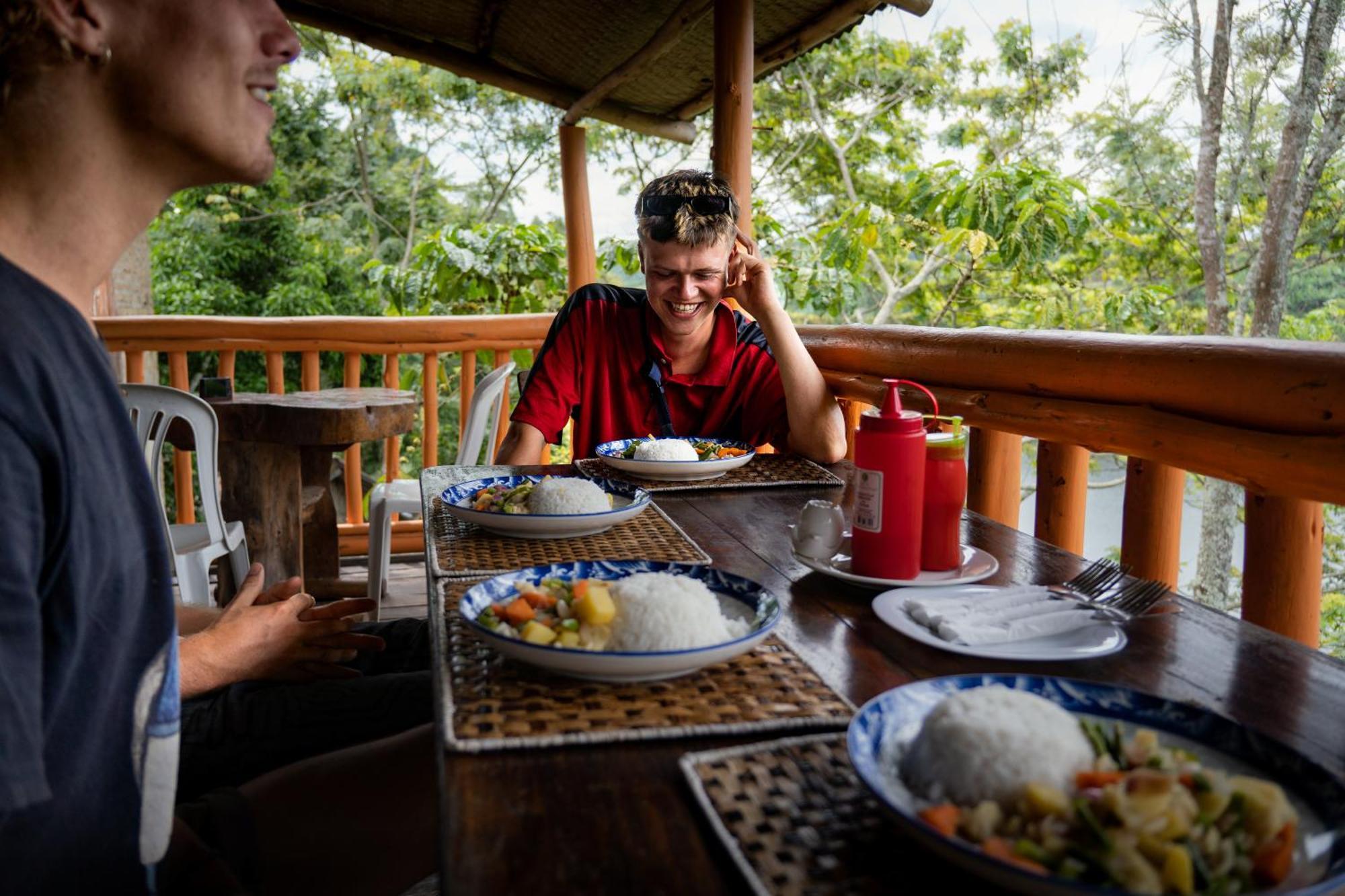 Dave The Cave Eco Lodge And Cultural Campsite Rubirizi 외부 사진