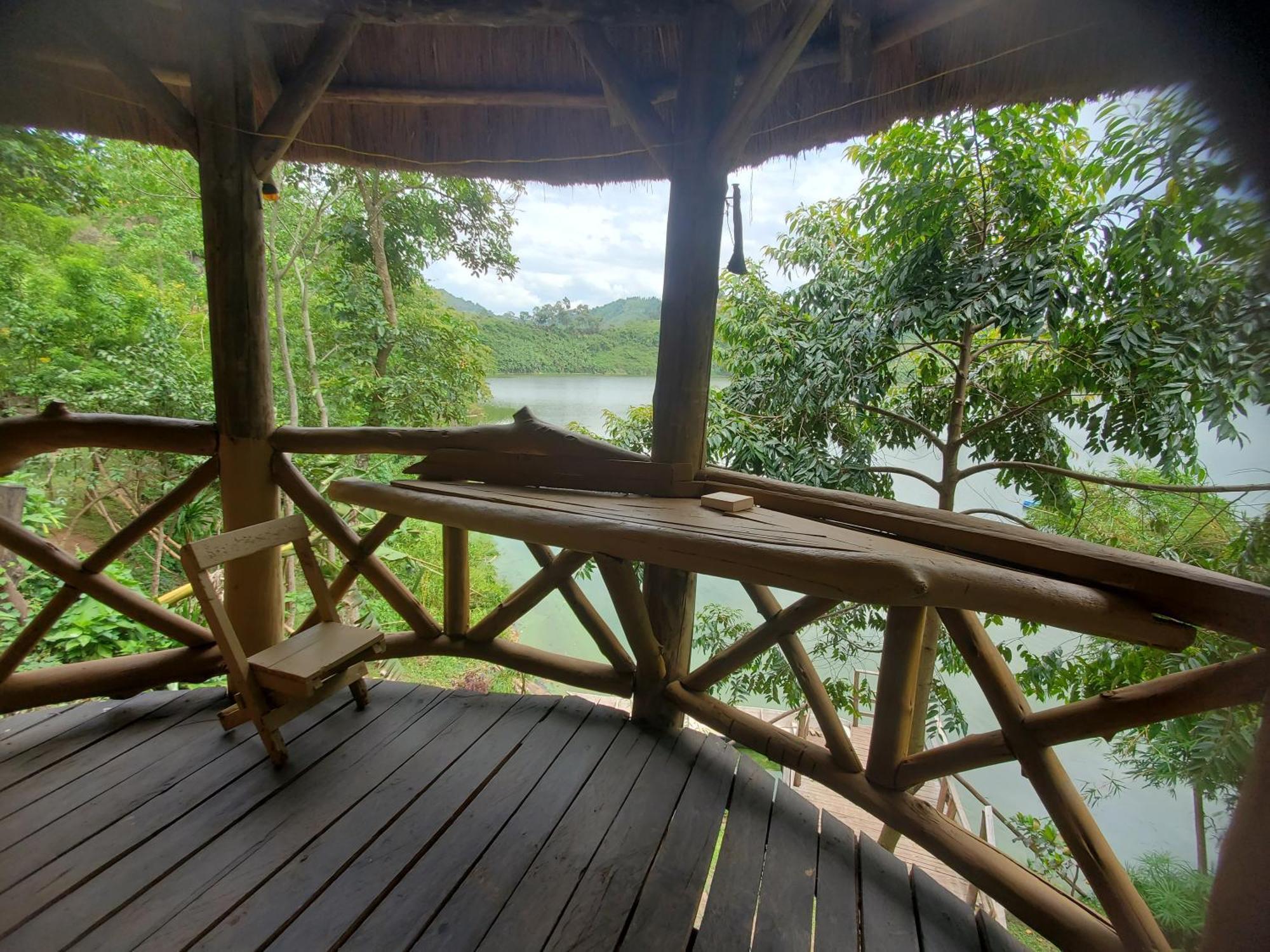 Dave The Cave Eco Lodge And Cultural Campsite Rubirizi 외부 사진