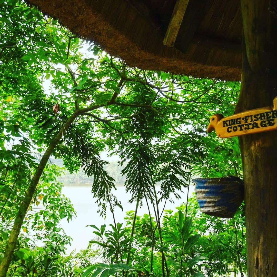 Dave The Cave Eco Lodge And Cultural Campsite Rubirizi 외부 사진